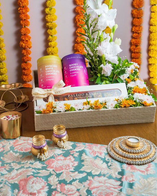 Fudge Bar and Cookie Hamper