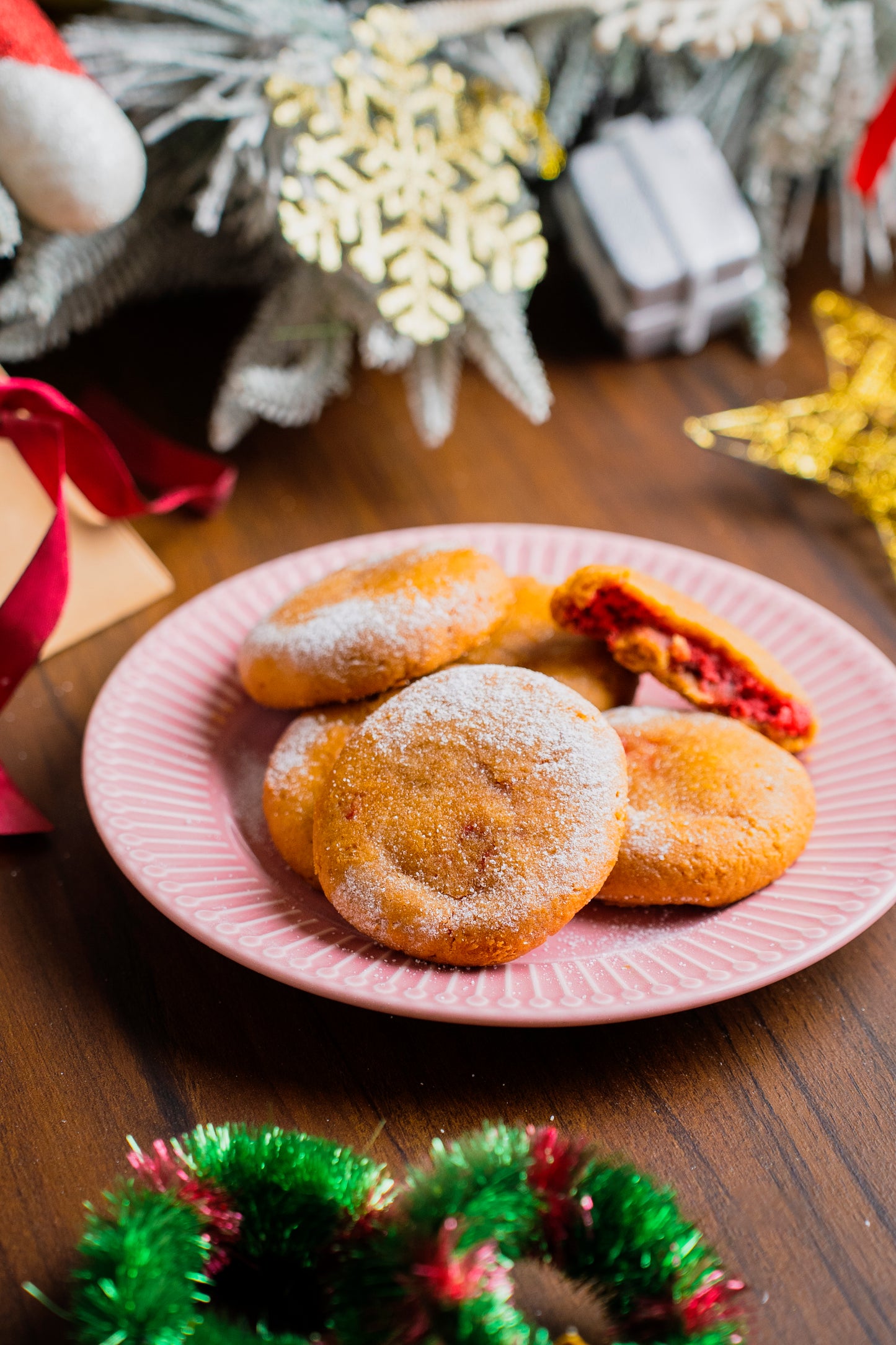 Raspberry Cheesecake Cookie