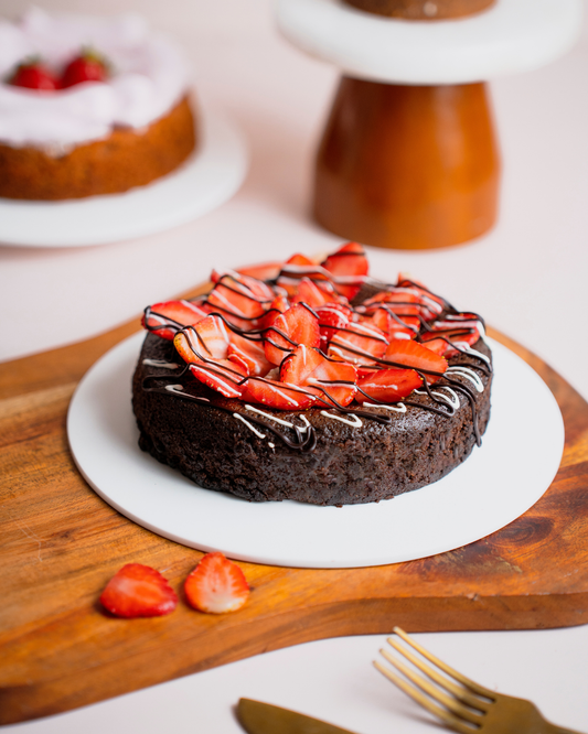 Strawberry Chocolate Fudge Cake