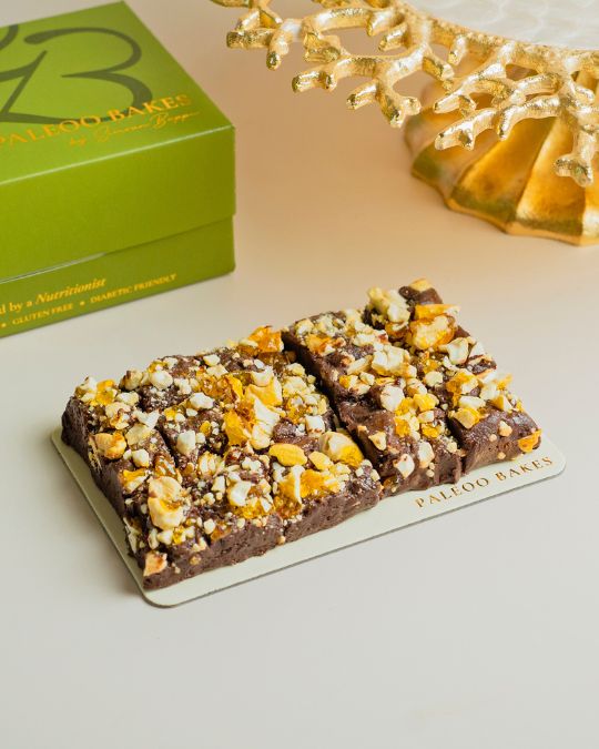 Dark Chocolate Praline Fudge Bites