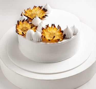 Pineapple cream cake