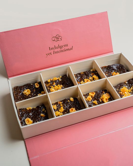 Hazelnut Caramel Brownies Box