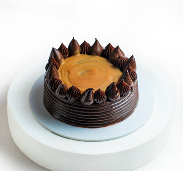 Mocha Caramel Crunch Cake