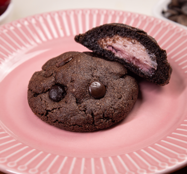 Cherry Cheesecake Cookie