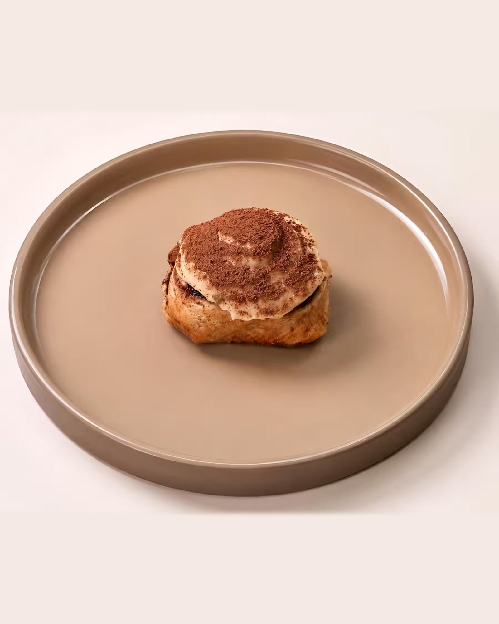 Tiramisu Cinnamon Roll